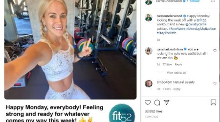 Carrie Underwood kicking the week off with her workout.